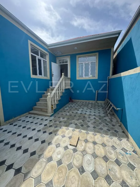 Satılır, həyət evi/villa