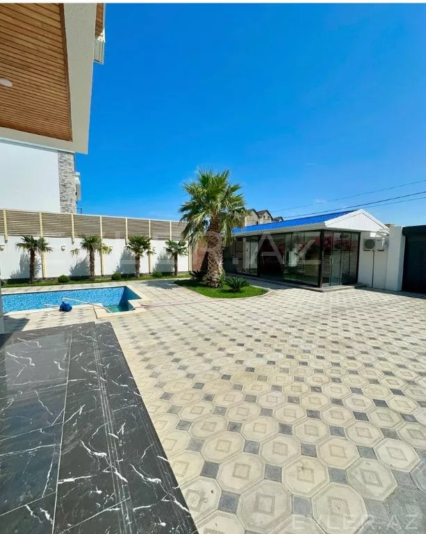 Satılır, həyət evi/villa