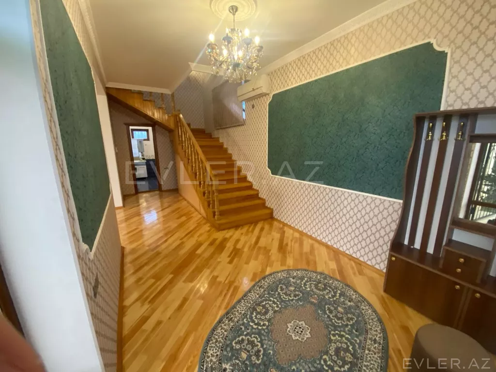 Satılır, həyət evi/villa