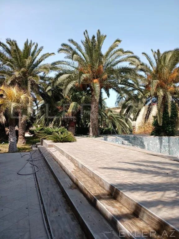 Satılır, həyət evi/villa