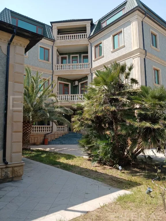Satılır, həyət evi/villa