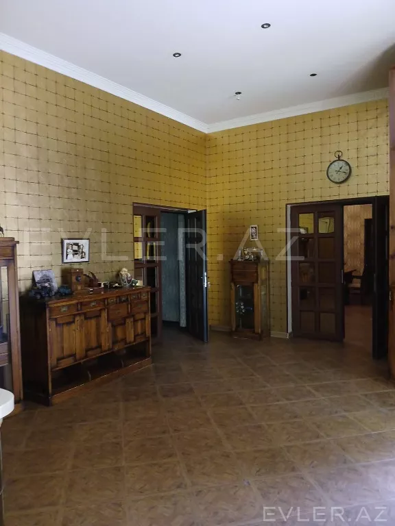 Satılır, həyət evi/villa