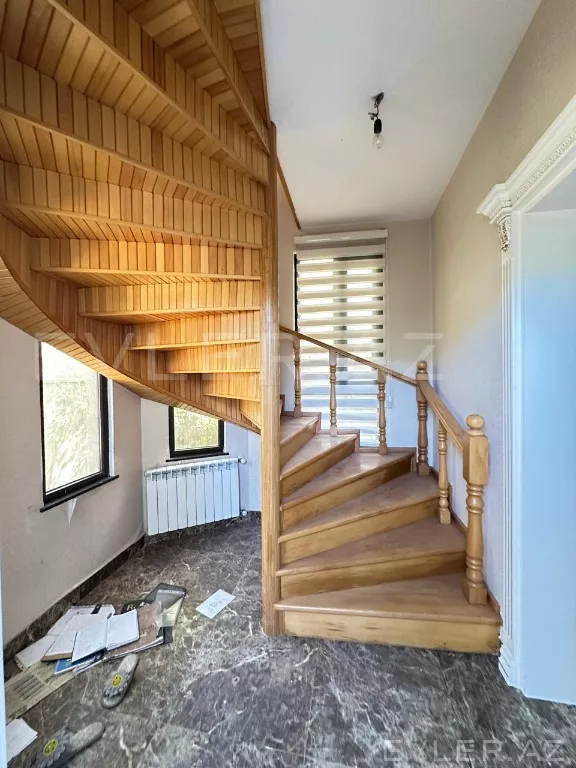 Satılır, həyət evi/villa