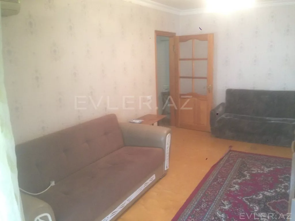 Satılır, köhnə tikili