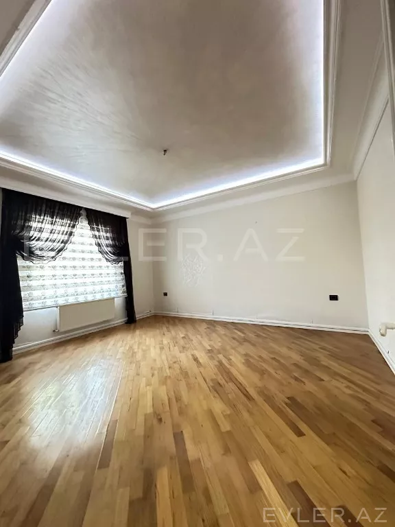 Satılır, həyət evi/villa