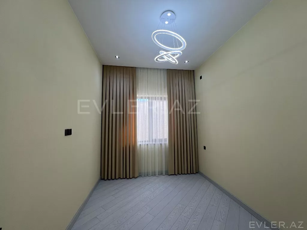 Satılır, həyət evi/villa