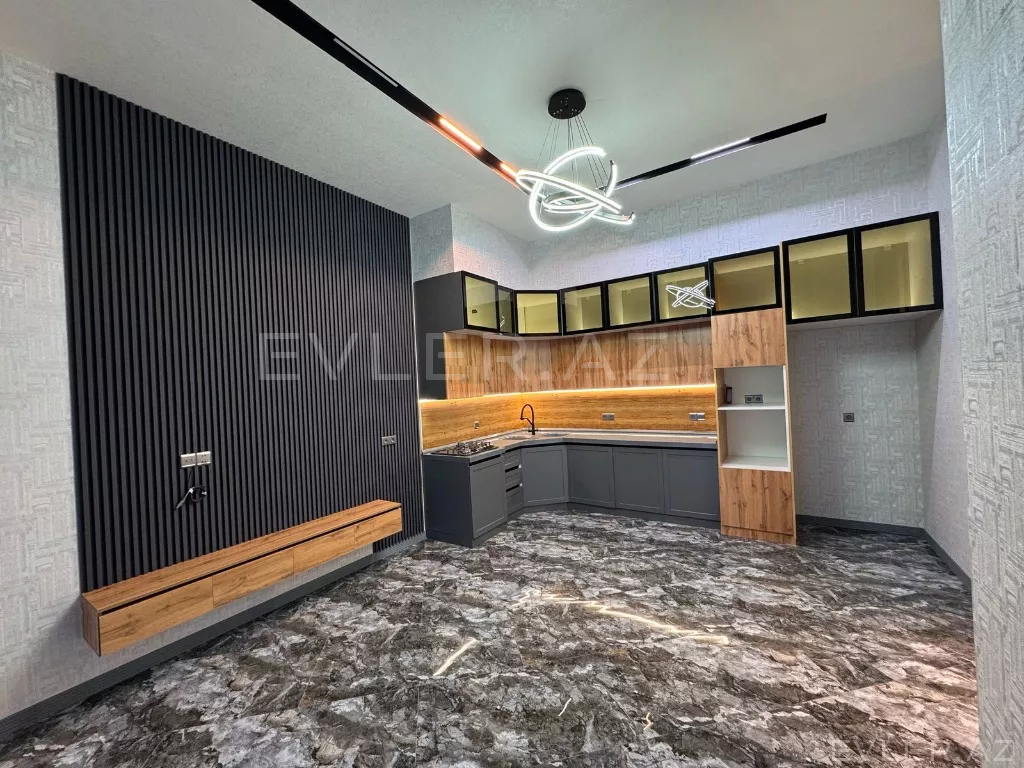 Satılır, həyət evi/villa