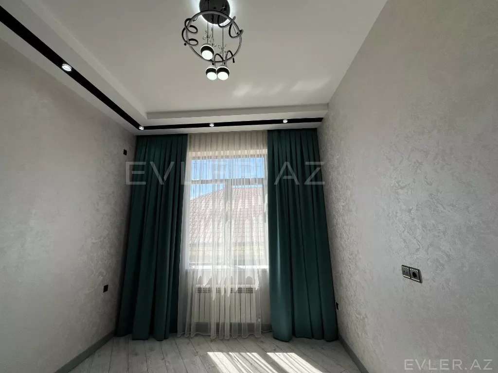 Satılır, həyət evi/villa