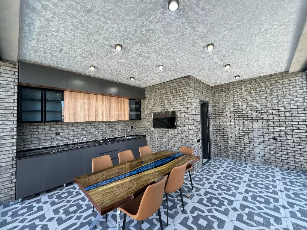 Satılır, həyət evi/villa
