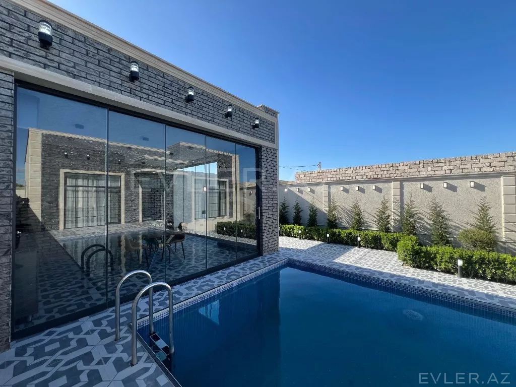 Satılır, həyət evi/villa