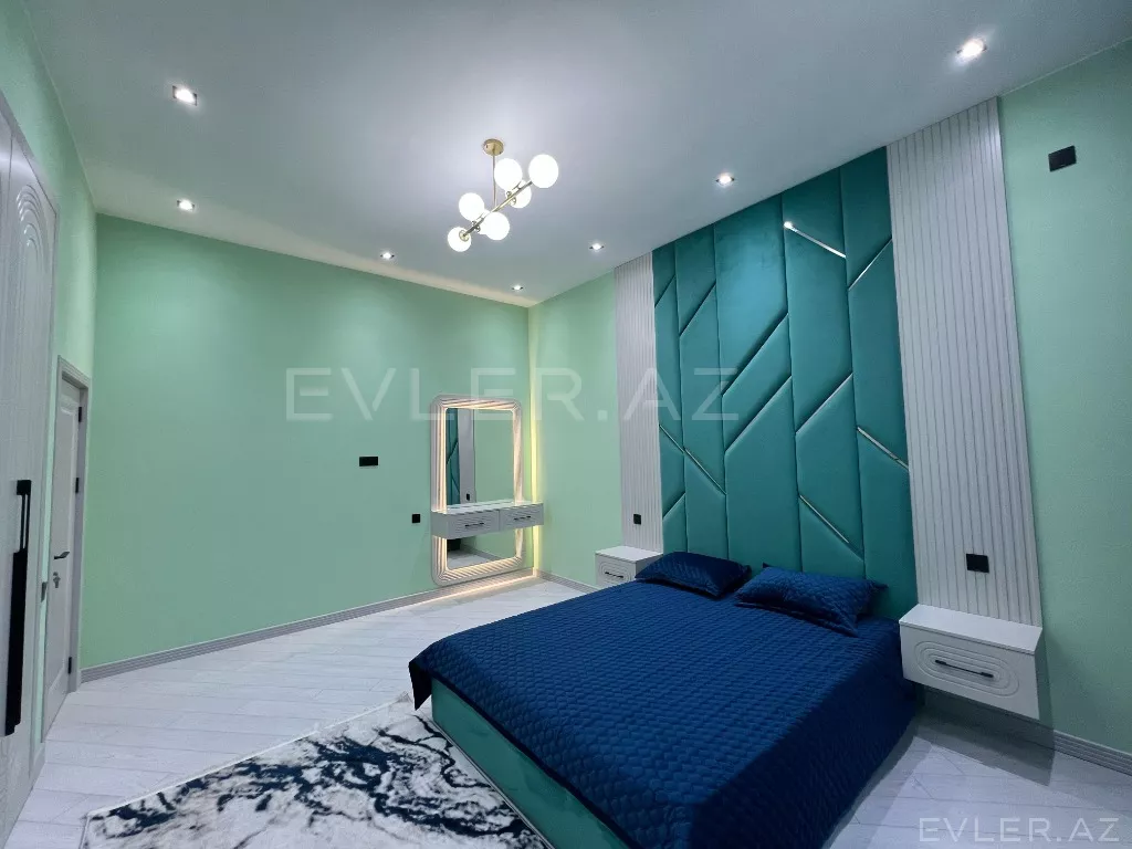 Satılır, həyət evi/villa