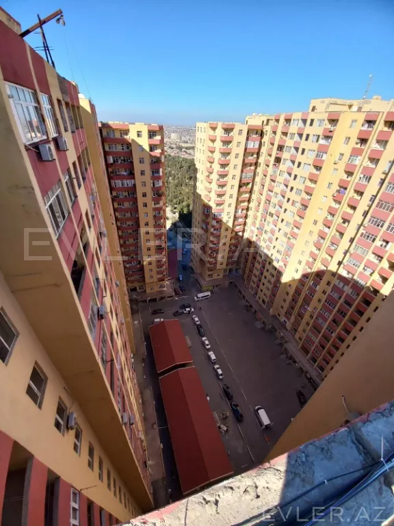 Satılır, yeni tikili