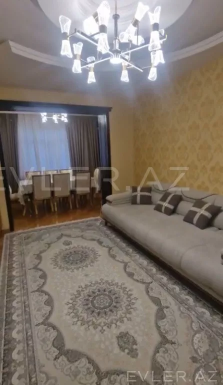 Satılır, köhnə tikili
