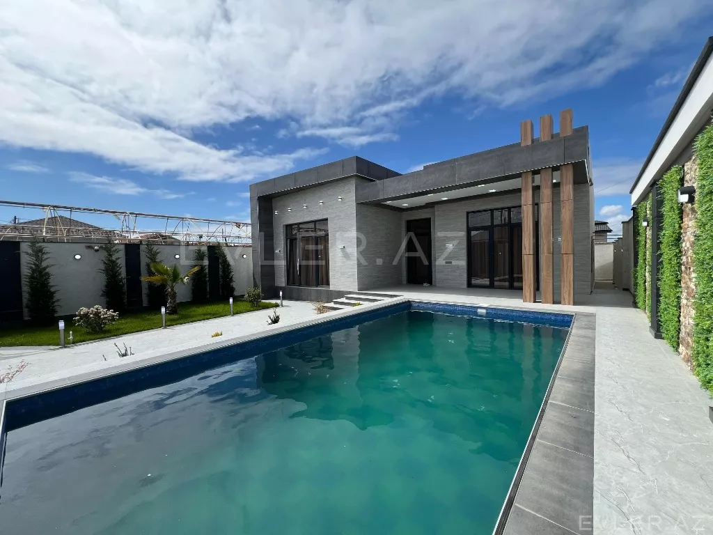 Satılır, həyət evi/villa