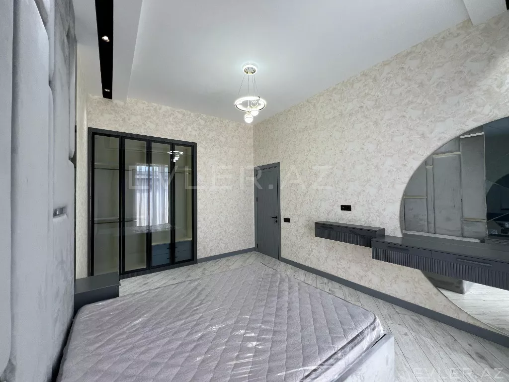 Satılır, həyət evi/villa