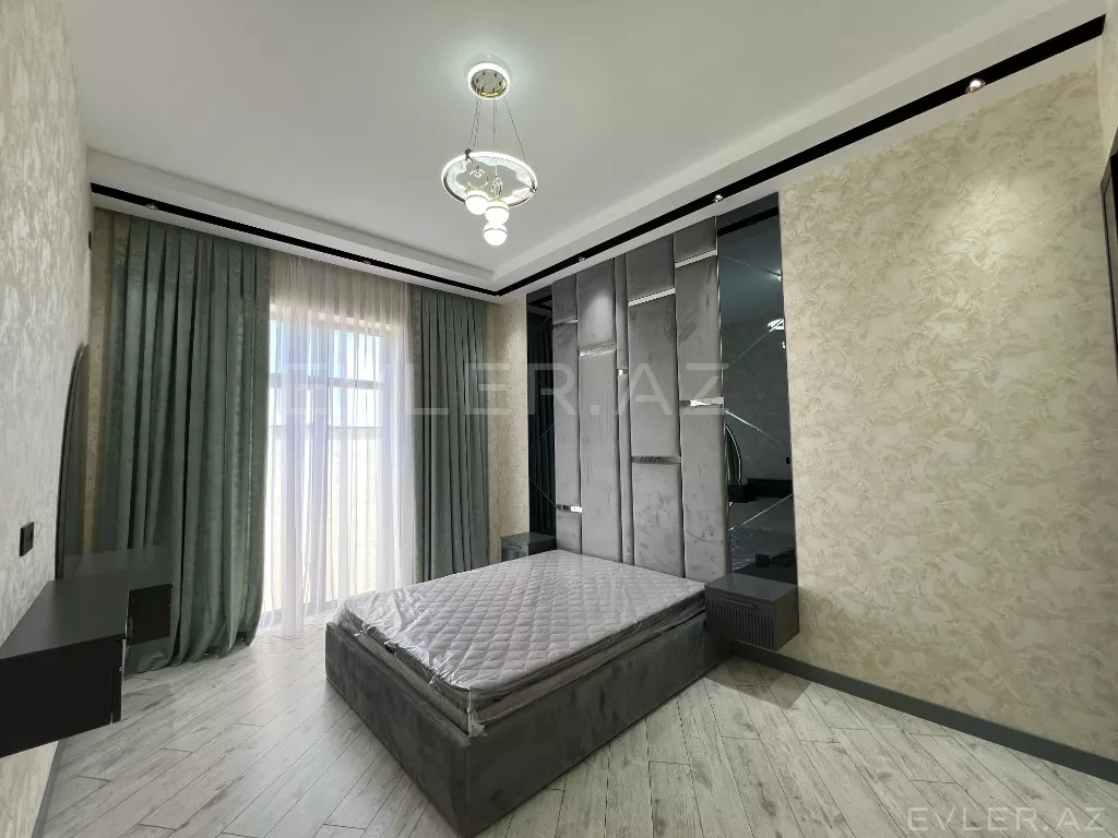 Satılır, həyət evi/villa