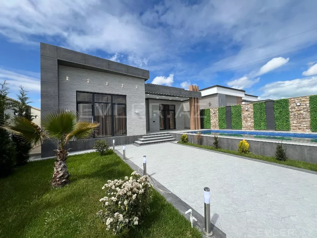 Satılır, həyət evi/villa