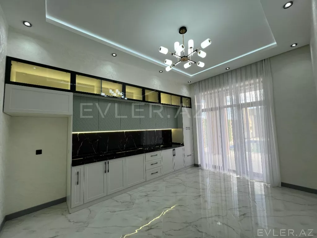 Satılır, həyət evi/villa