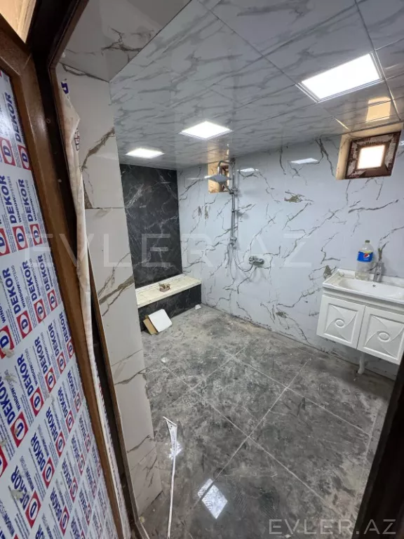 Satılır, həyət evi/villa