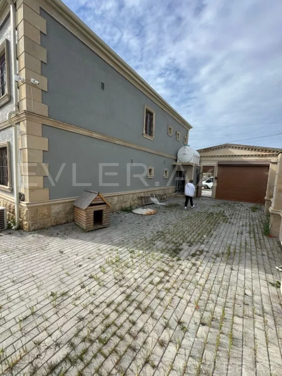 Satılır, həyət evi/villa