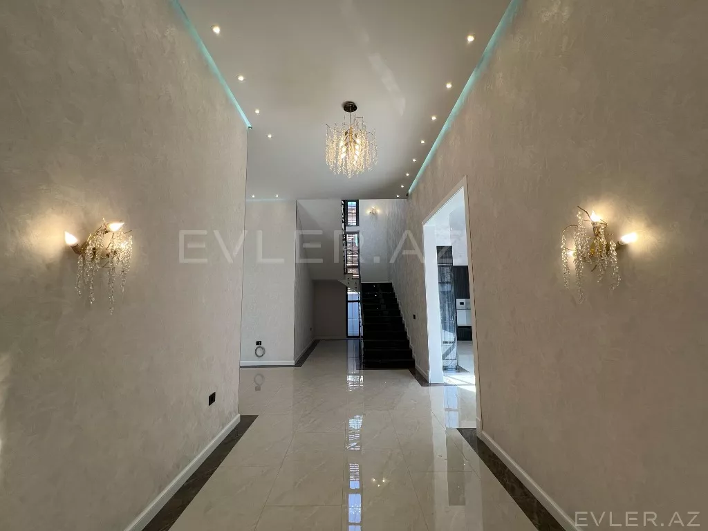 Satılır, həyət evi/villa