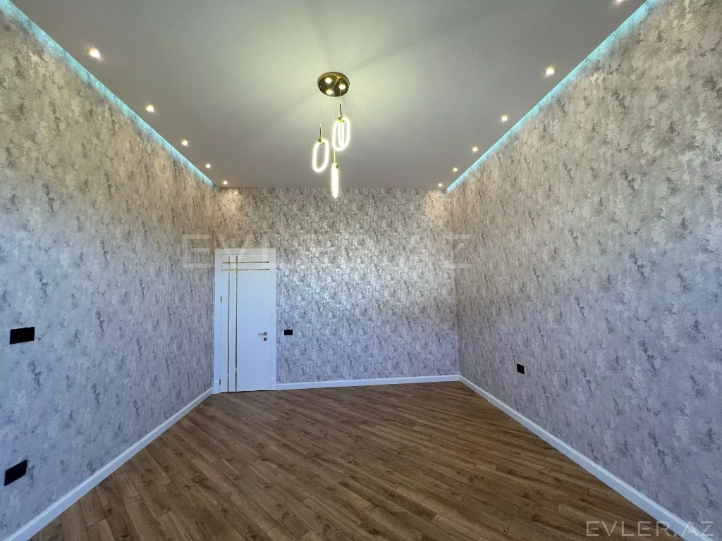 Satılır, həyət evi/villa