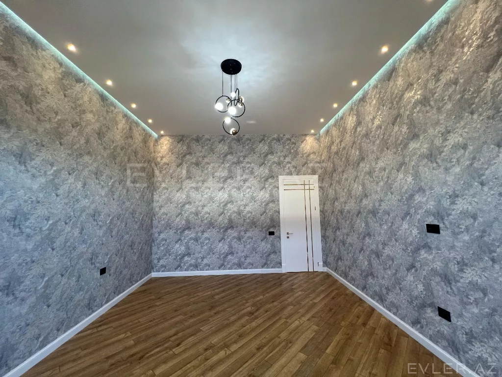 Satılır, həyət evi/villa