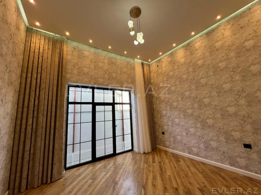 Satılır, həyət evi/villa