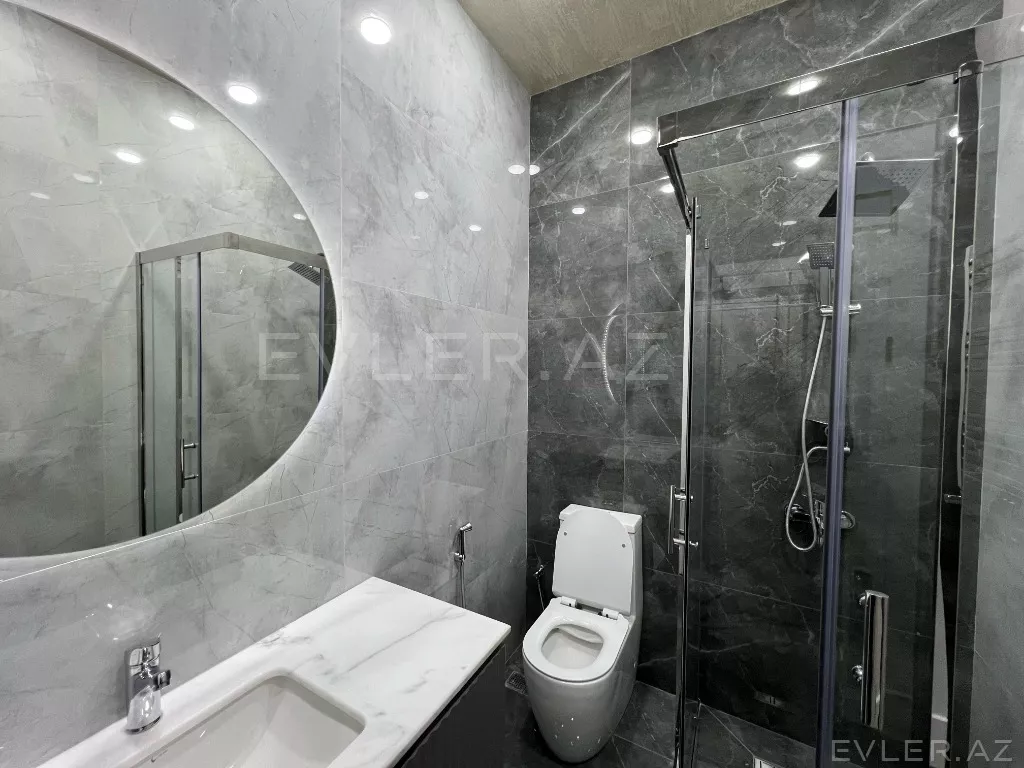 Satılır, həyət evi/villa