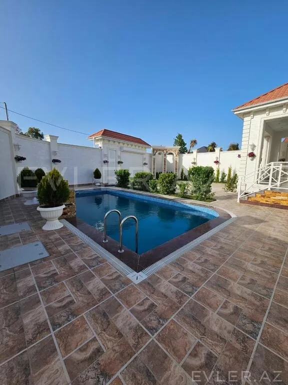 Satılır, həyət evi/villa