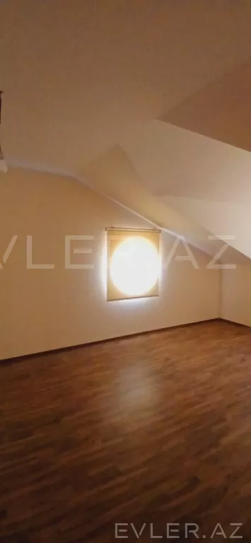 Satılır, həyət evi/villa