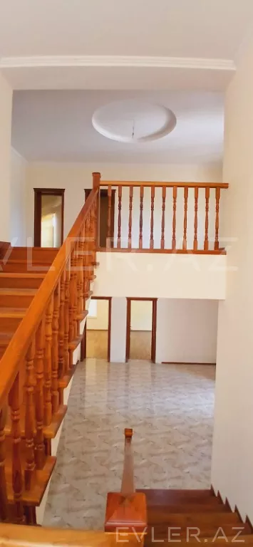 Satılır, həyət evi/villa
