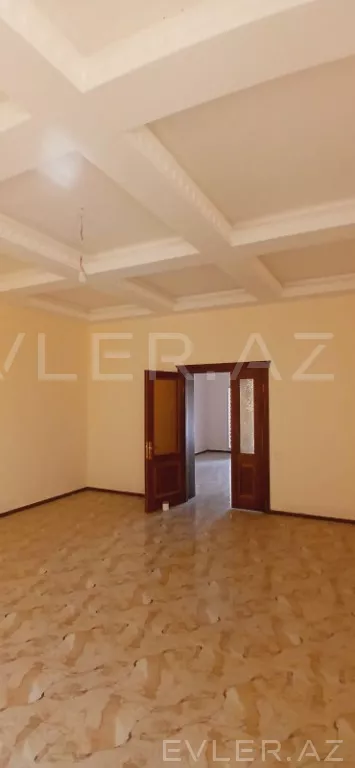 Satılır, həyət evi/villa