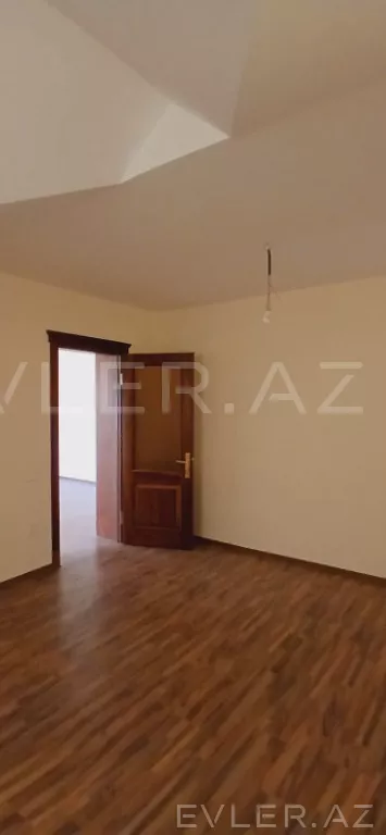 Satılır, həyət evi/villa