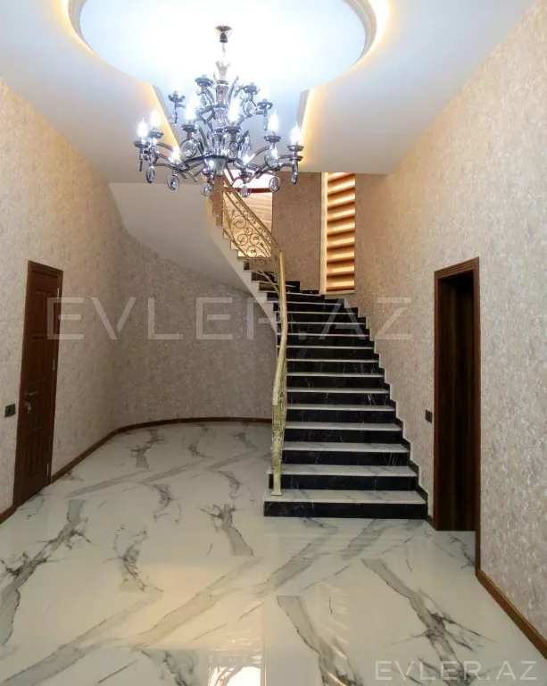 Satılır, həyət evi/villa