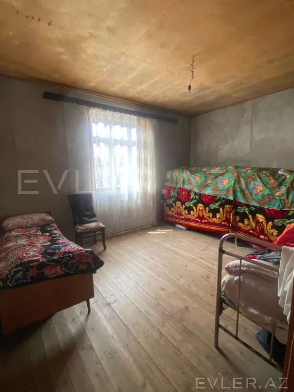 Satılır, həyət evi/villa