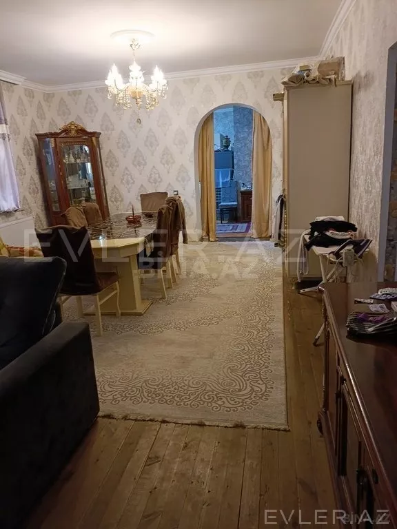 Satılır, bağ evi