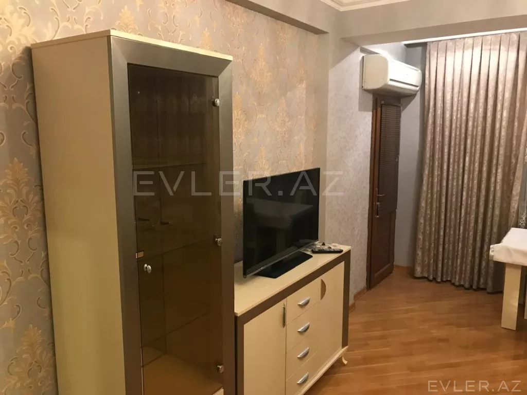 Satılır, yeni tikili