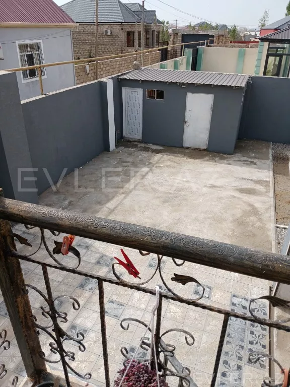 Satılır, həyət evi/villa