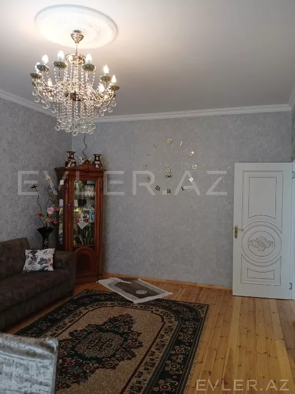 Satılır, həyət evi/villa