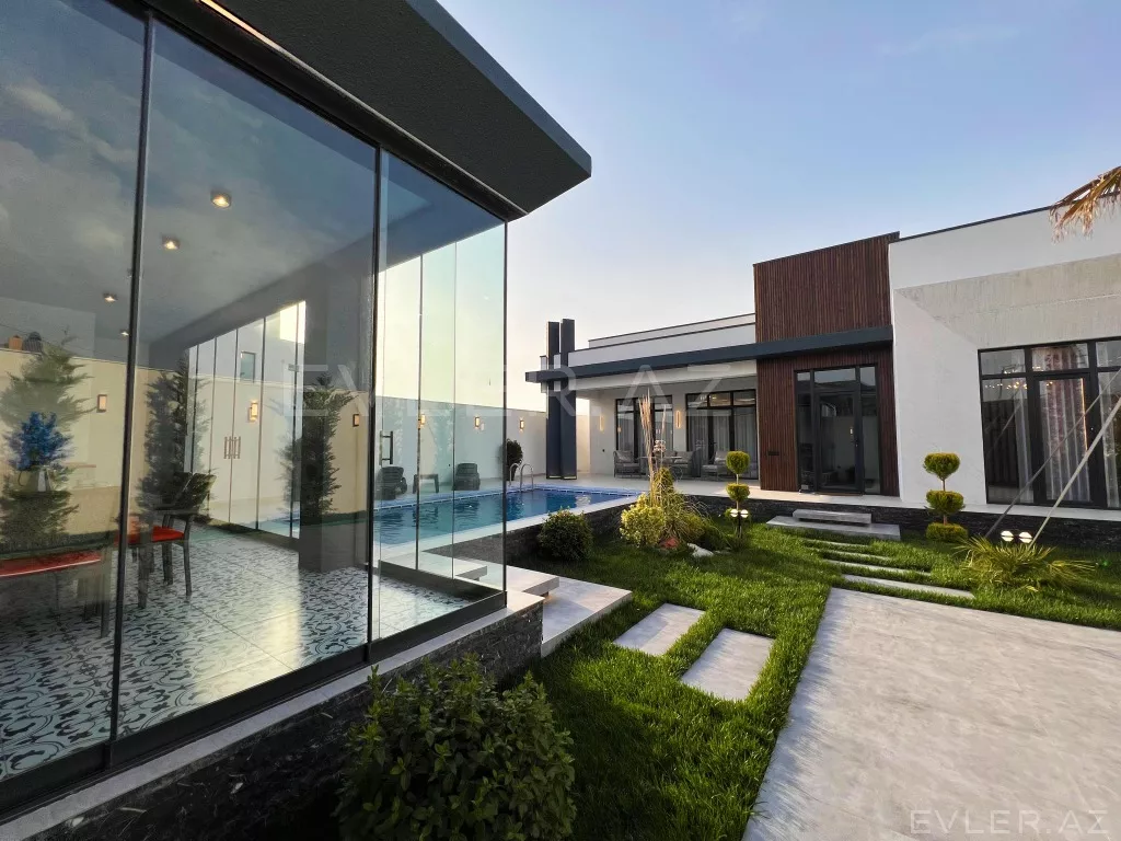 Satılır, həyət evi/villa