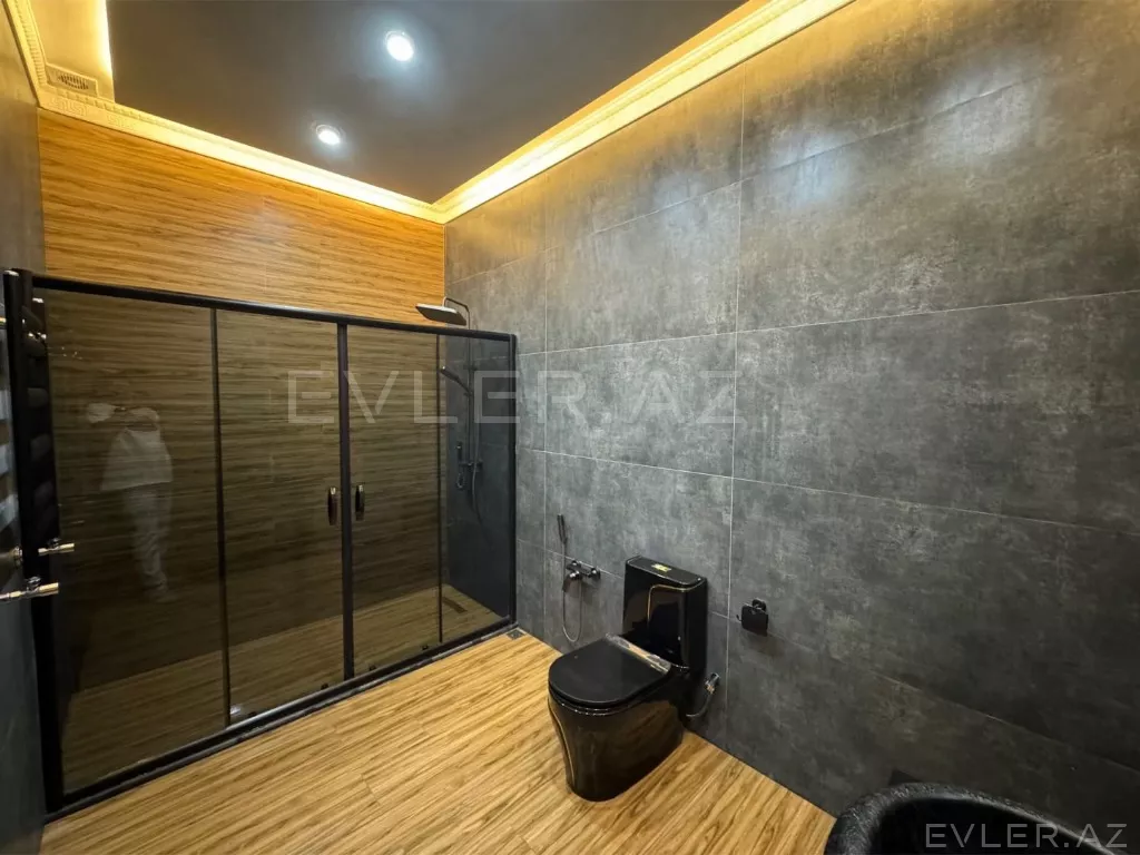 Satılır, həyət evi/villa