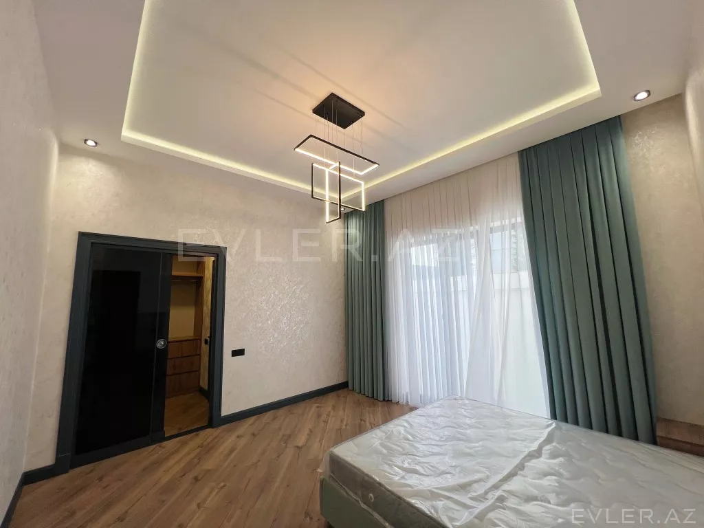 Satılır, həyət evi/villa