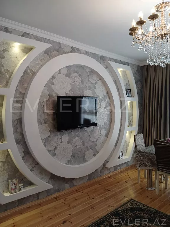 Satılır, həyət evi/villa