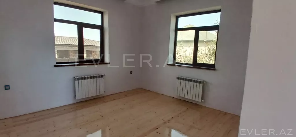 Satılır, həyət evi/villa