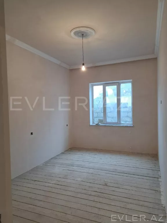 Satılır, həyət evi/villa