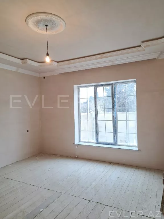 Satılır, həyət evi/villa