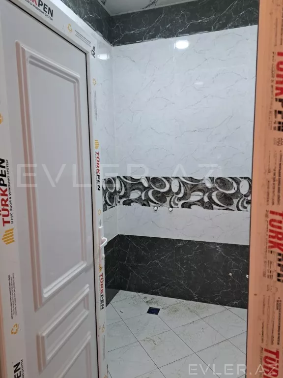 Satılır, həyət evi/villa