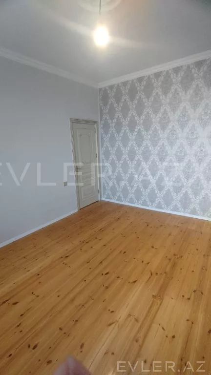 Satılır, yeni tikili