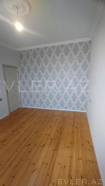 Satılır, yeni tikili